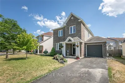 1149 Halton Terrace S, Kanata, ON K2W 1G9