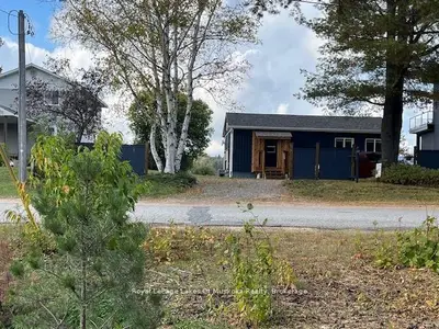 36 Ottawa Avenue, South River, ON P0A 1X0
