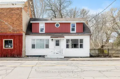 18 Main Street W, Elizabethtown-kitley, On K0e 1m0
