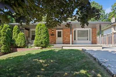 7 Rollscourt Gardens, London North, On N6g 1l9