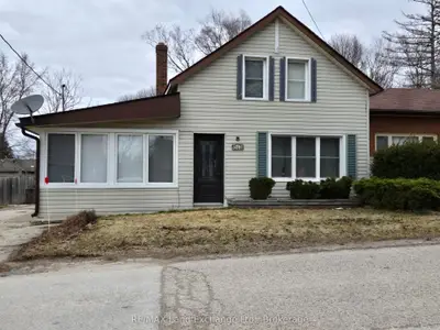 317 Nelson Street, Kincardine, ON N2Z 1X7