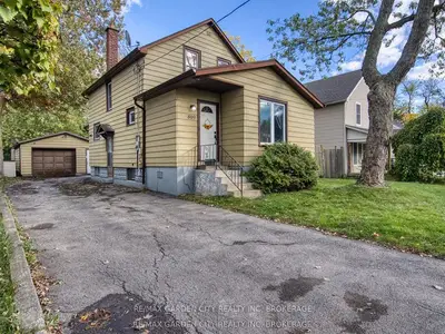 809 Steele Street, Port Colborne, ON L3K 4Z5
