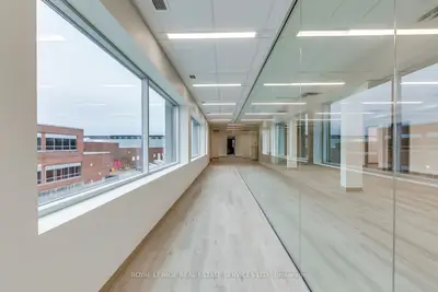 401 Victoria Avenue N 104, Hamilton, On L8l 5g7