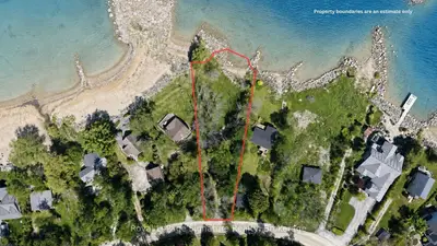 129 Sunset Boulevard, Blue Mountains, On N0h 2p0