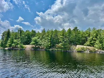 Part 1 Burnt Island, Gravenhurst, On P0e 1g0