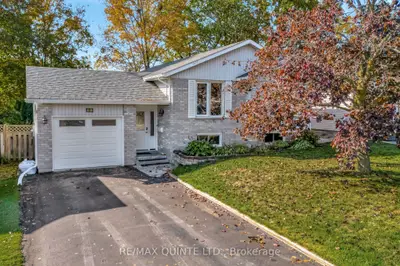 10 Loraine Avenue, Quinte West, ON K8V 6M1