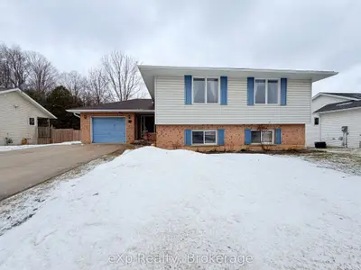 27 Willow Street, Brockton, On N0g 2v0
