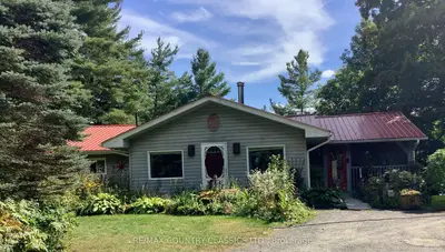 143 Scott Settlement Road, North Kawartha, On K0l 1a0