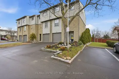 159 Deveron Crescent 44, London South, On N5z 4j7