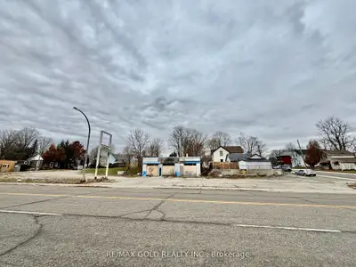 201 Dundas Street, Woodstock, On N4s 1a6