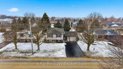 407 Durham Street E, Wellington North, On N0g 2l2