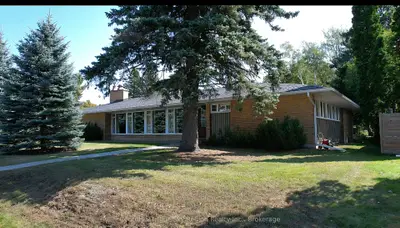 941 Pinewood Road, North Bay, On P1b 4p2
