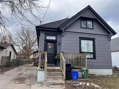 43 JOSEPHINE Street 3, London South, ON N5Z 3N9