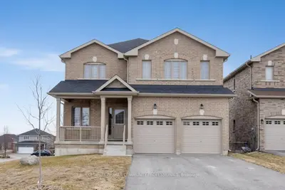 1 Burrows Court, Kawartha Lakes, On K9v 0j3