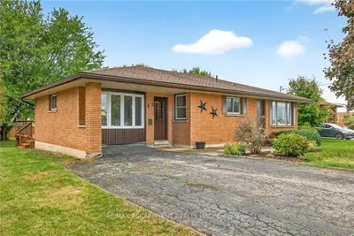 49 Erie Avenue N, Haldimand, On N0a 1g0
