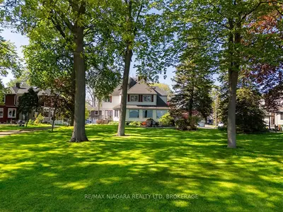 101 Tennessee Avenue, Port Colborne, On L3k 2r8