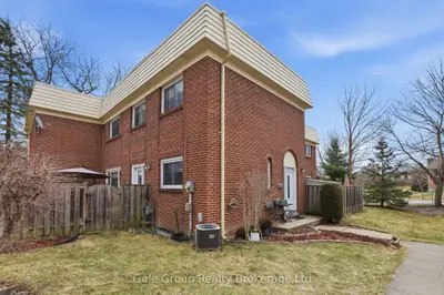 599 Gainsborough Road, London North, On N6g 2c5