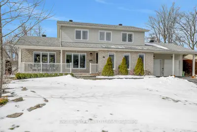 34 Sioux Crescent, Qualicum - Bruce Farm - Greenbelt and Area, ON K2H 7E5