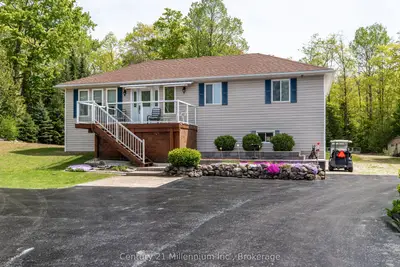 31 Hemlock Road, South Bruce Peninsula, On N0h 2t0