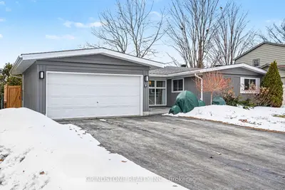 16 Lentini Way, Meadowlands - Crestview and Area, ON K2G 3P9