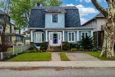 4999 Mcrae Street, Niagara Falls, ON L2E 1P2