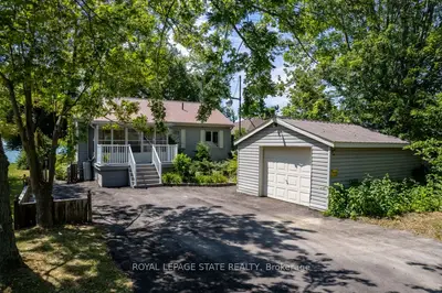 2592 Lakeshore Road, Haldimand, On N1a 2w8