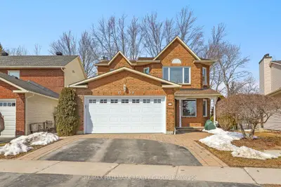 1589 Champneuf Drive, Orleans - Convent Glen and Area, ON K1C 6B6