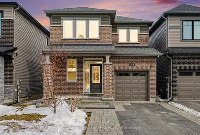 13 Allan Moore Place, Stittsville - Munster - Richmond, ON K2S 2A9