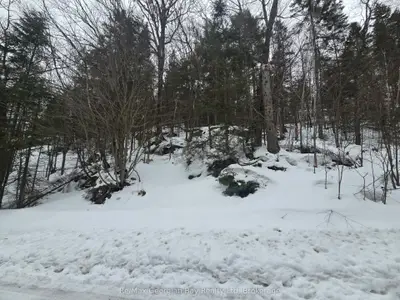 107 Balsam Chutes Road, Huntsville, ON P0B 1L0