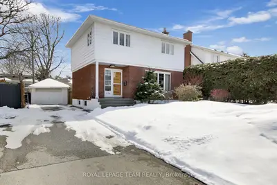 1179 Albany Drive, Belair Park - Copeland Park and Area, ON K2C 2L1