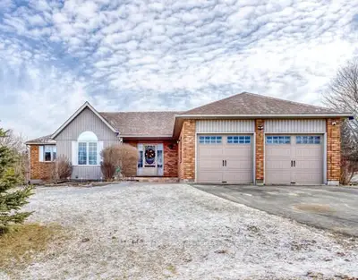 49 Torrance Lane, Centre Wellington, On N0b 1j0