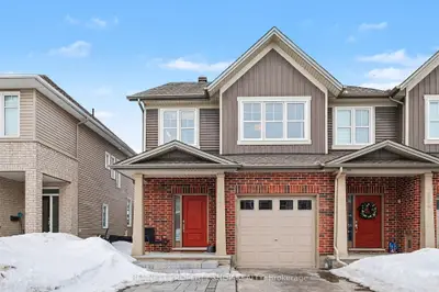 992 Bunchberry Way, Blossom Park - Airport And Area, On K1t 0l6
