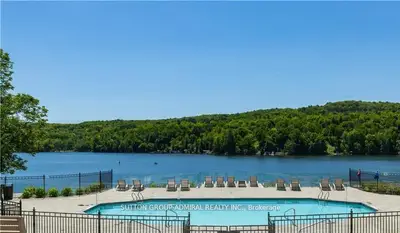 25 Pen Lake Point Road 425, Huntsville, ON P1H 1A9