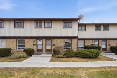 210 Glamis Road 33, Cambridge, On N1r 6l3
