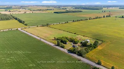 9420 Parkway Road, Greely - Metcalfe - Osgoode - Vernon and Area, ON K0A 1V0