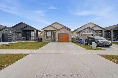106 Ironwood Trail, Chatham-kent, On N7m 0t3