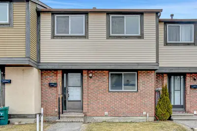 2770 Pimlico Crescent 82, Blossom Park - Airport and Area, ON K1T 2A8