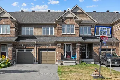 814 Stallion Crescent, Stittsville - Munster - Richmond, On K2s 2g1