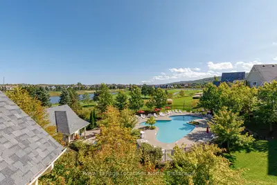 125 Fairway Court 221, Blue Mountains, On L9y 0p8