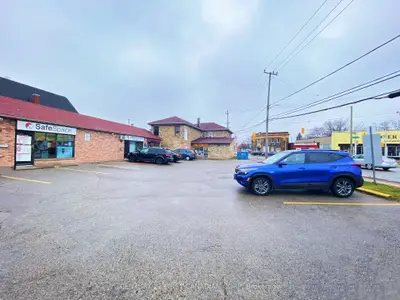 414 Hamilton Road, London East, On N5z 1r9