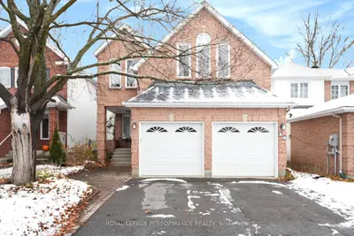 56 Ipswich Terrace, Kanata, On K2k 2r3