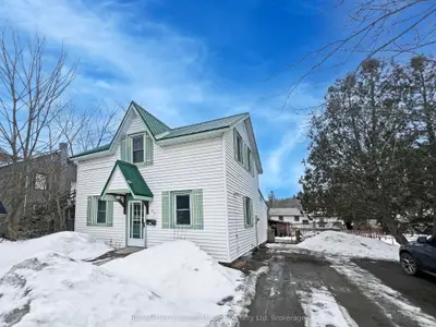 97 William Street, Parry Sound, On P2a 1v5