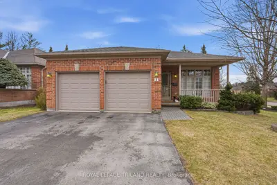 6 Cadeau Terrace 1, London South, ON N6K 4W6