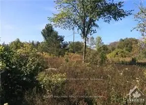 49 Rideau Avenue N, Montague, ON K7A 4W1