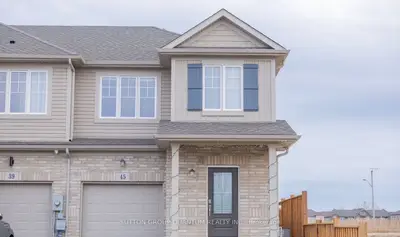 45 Sycamore Street, Welland, On L3c 0h8