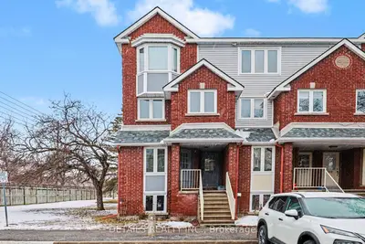 306 Briston Private, Hunt Club - South Keys and Area, ON K1G 5R1