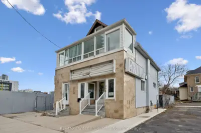 496 King Street E, Kitchener, On N2g 2l6