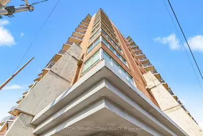 429 Somerset Street W 703, Ottawa Centre, On K2p 2p5