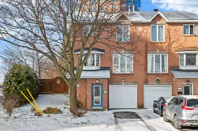30 Maplehurst Avenue, Crystal Bay - Rocky Point - Bayshore, On K2h 9g2