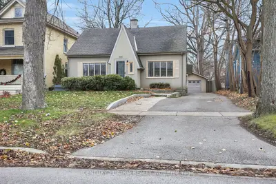 379 Grosvenor Street, London East, On N6a 1z2